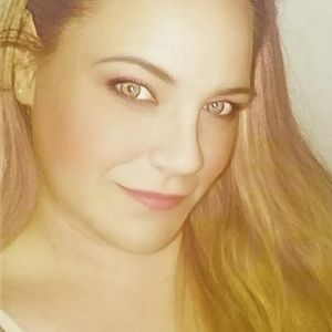 Meet your Posher, Cara